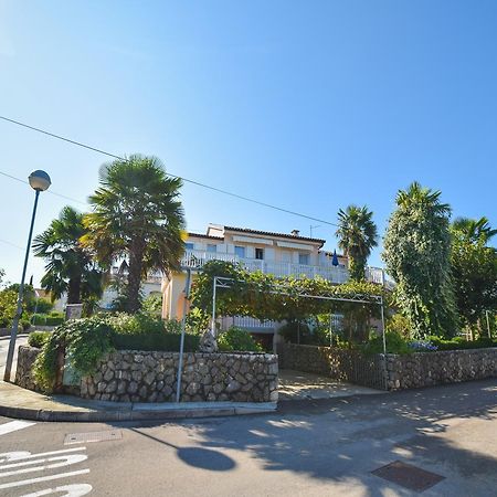 Apartment Toni Malinska Dış mekan fotoğraf