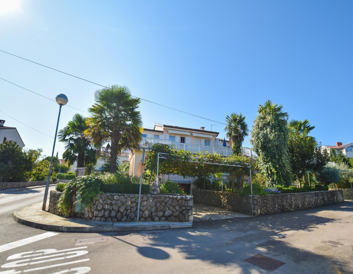 Apartment Toni Malinska Dış mekan fotoğraf